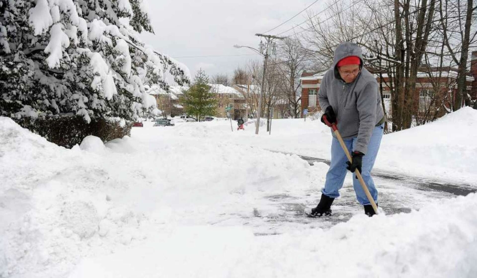 Snow Showers Forecasted to last until Saturday